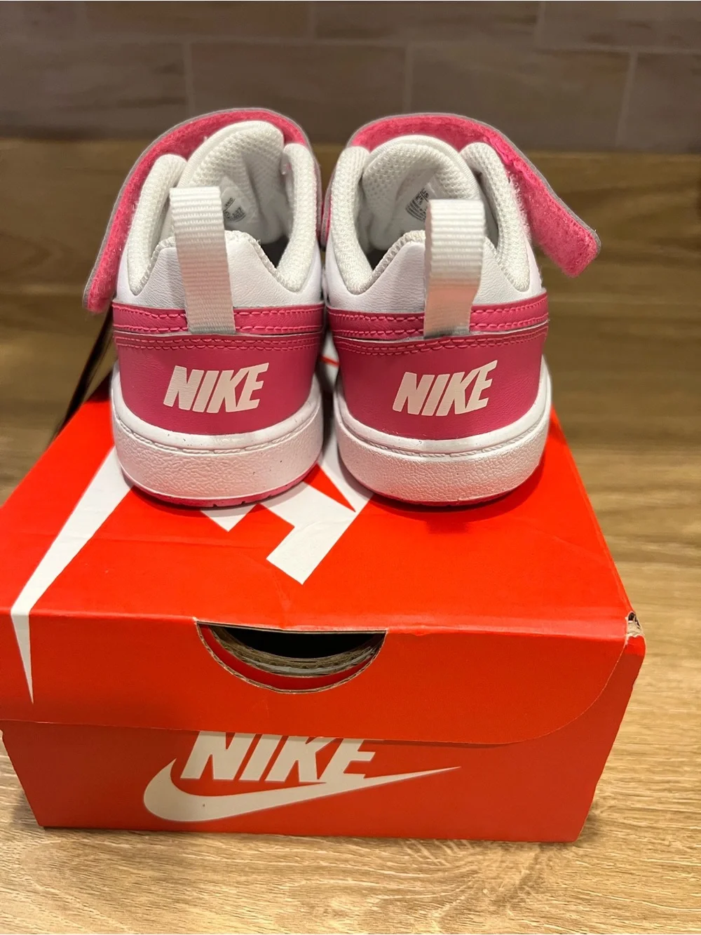Nike Kids Pink Court Borough Low Recraft Sneakers NWT 9c